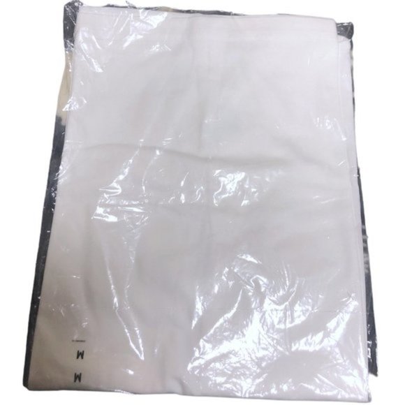 NWT Uniqlo x Kaws UT Unisex Short Sleeve Graphic T-Shirt - Picture 4 of 4